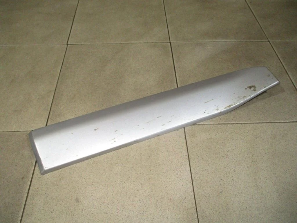 Молдинг задней левой двери Mitsubishi Outlander 2 2007 CW