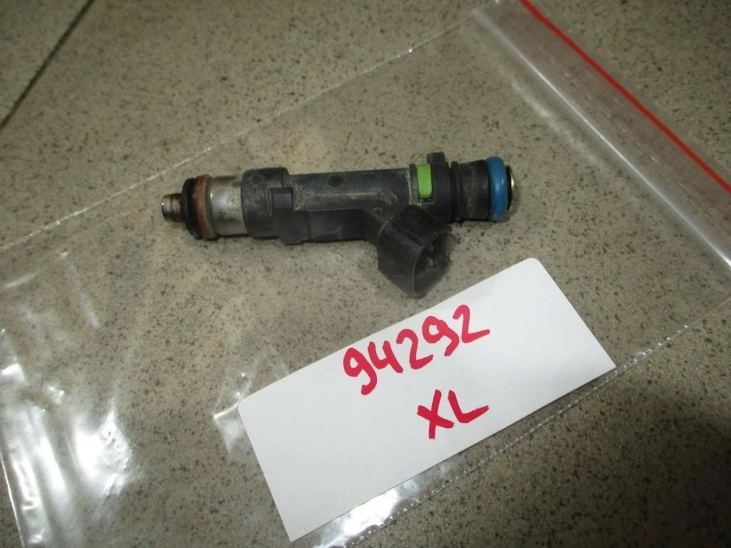 Форсунка топливная Mitsubishi Outlander 2 2007 CW