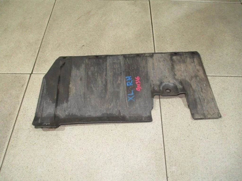 Пыльник наружный Mitsubishi Outlander 2 2007 CW