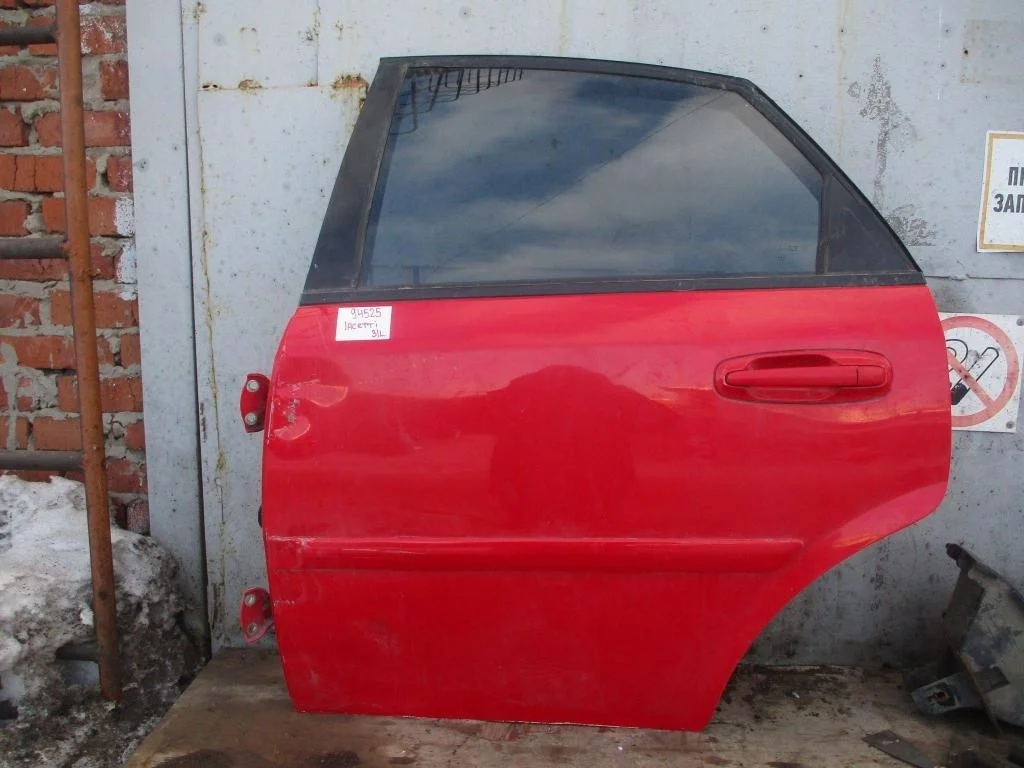 Дверь задняя левая Chevrolet Lacetti J200
