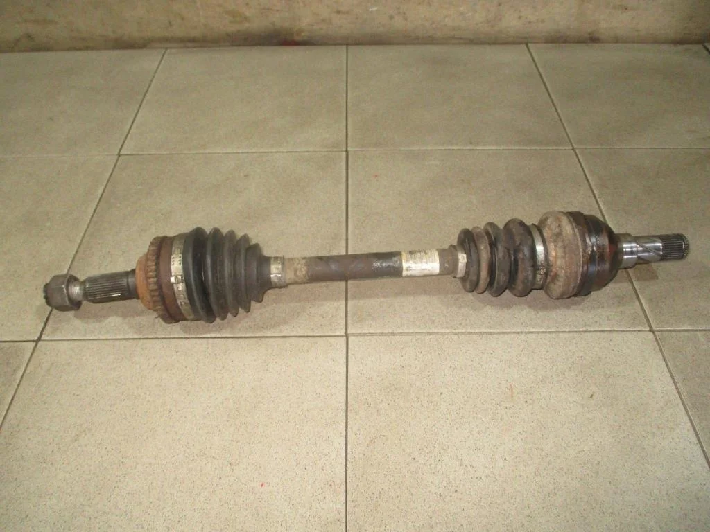 Полуось передняя левая Chevrolet Lacetti J200