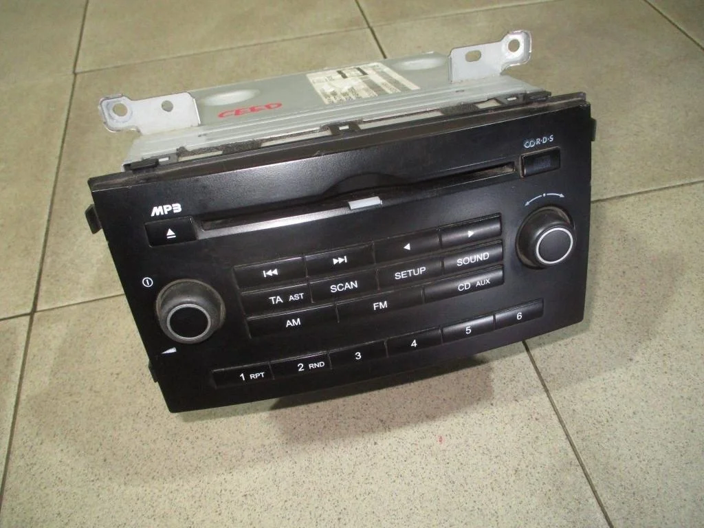 Магнитола Kia Ceed 1 2007