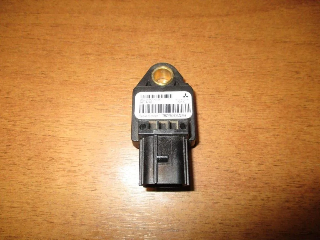 Датчик air bag Mitsubishi Outlander 2 2007 CW