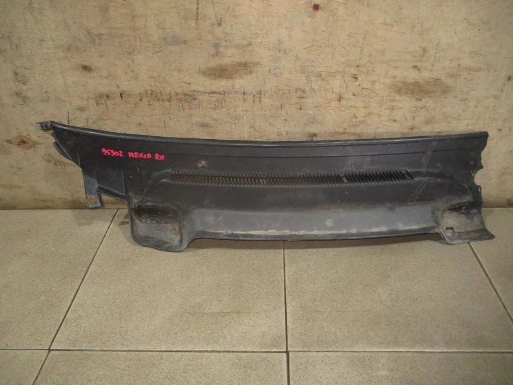 Решетка стеклоочистителя Daewoo Nexia 2011 N100, N150