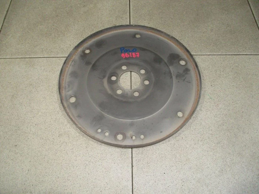 Маховик Volkswagen Polo 5 2017