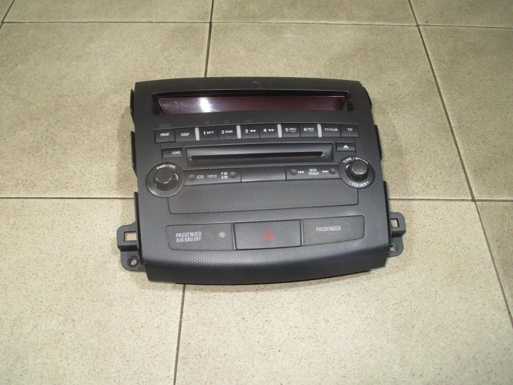 Магнитола Peugeot 4007 2011