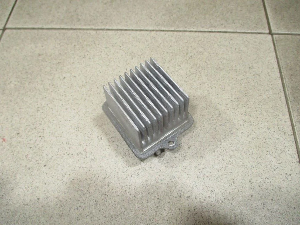 Резистор отопителя Peugeot 4007 2011