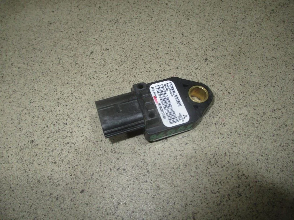 Датчик air bag Peugeot 4007 2011
