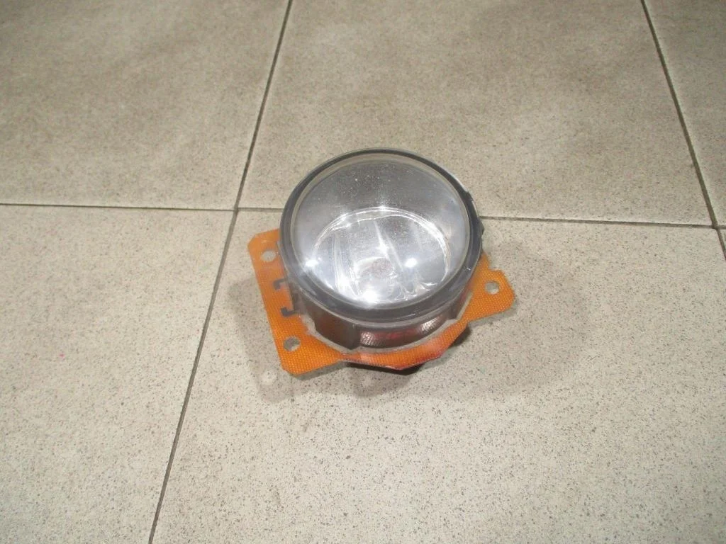 Фара противотуманная Ford Fiesta 2008 6