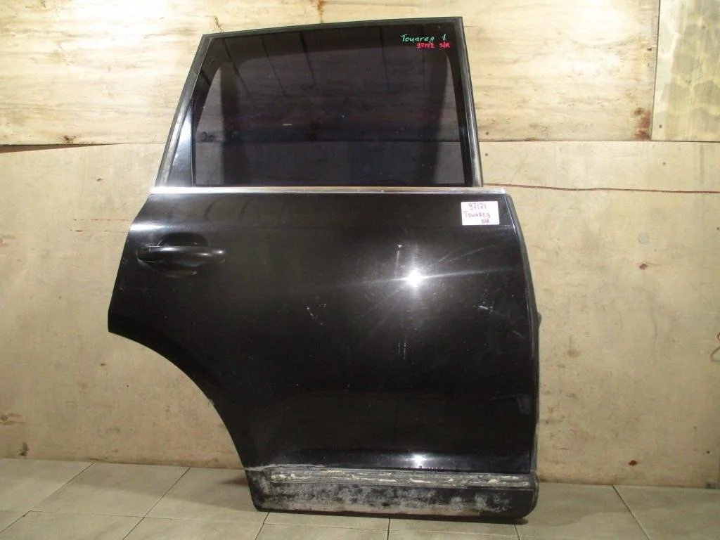 Дверь задняя правая Volkswagen Touareg 1 GP