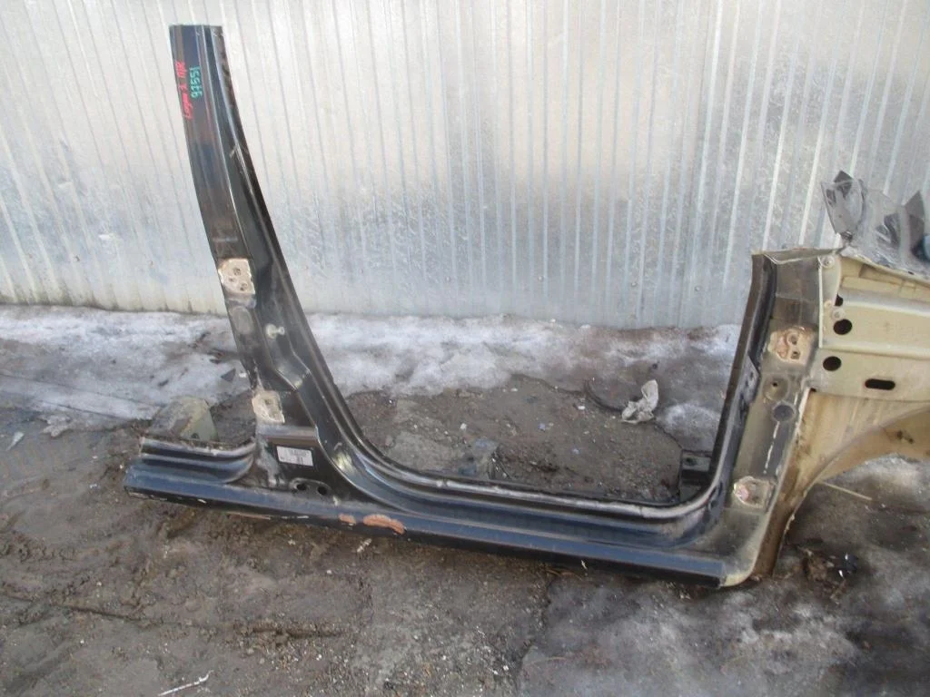 Порог со стойкой правый Renault Logan 1 L90