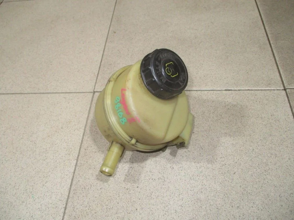 Бачок гидроусилителя Renault Logan 2 L52