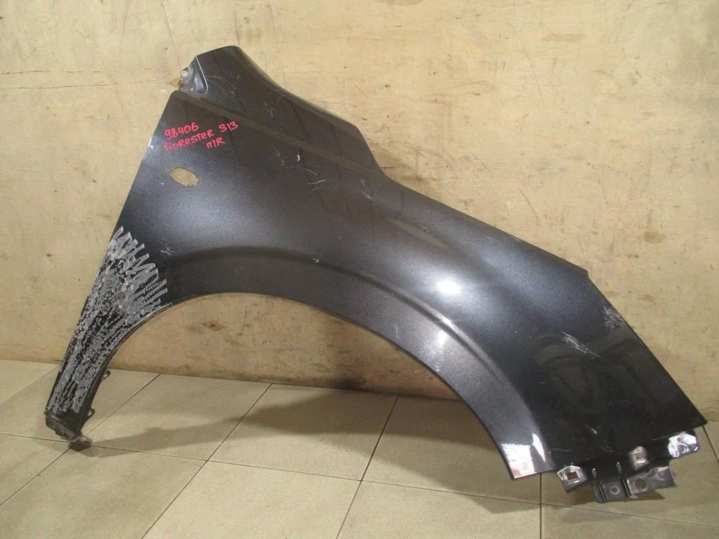 Крыло переднее правое Subaru Forester S13, SJ