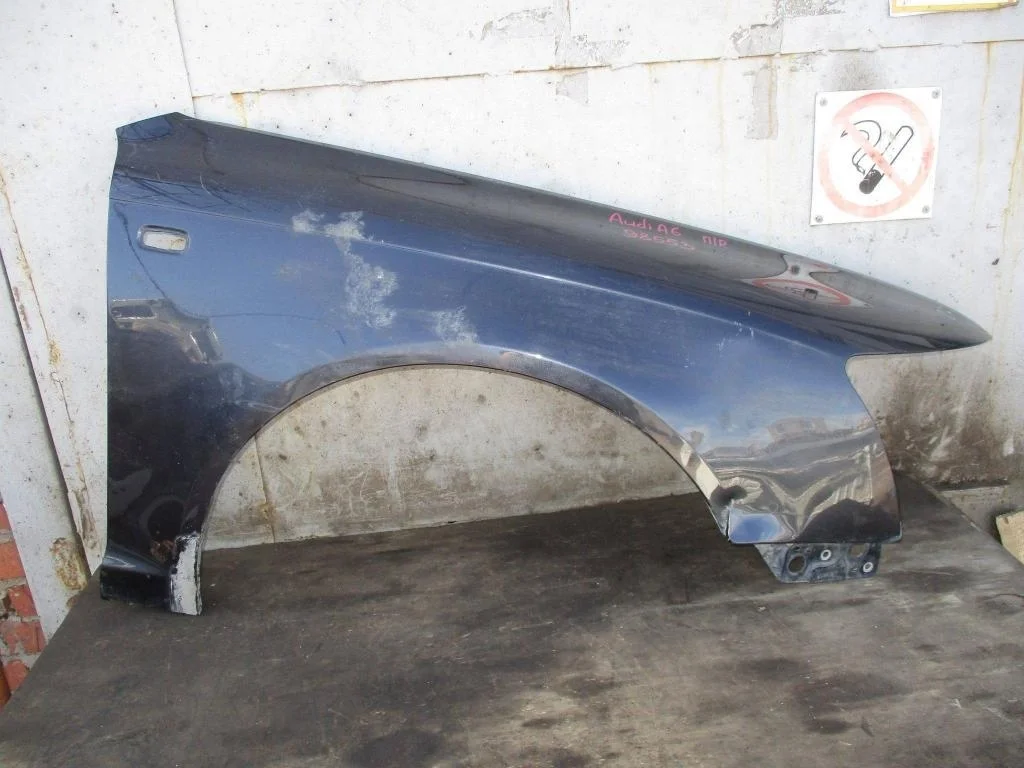 Крыло переднее правое Audi A6 C6
