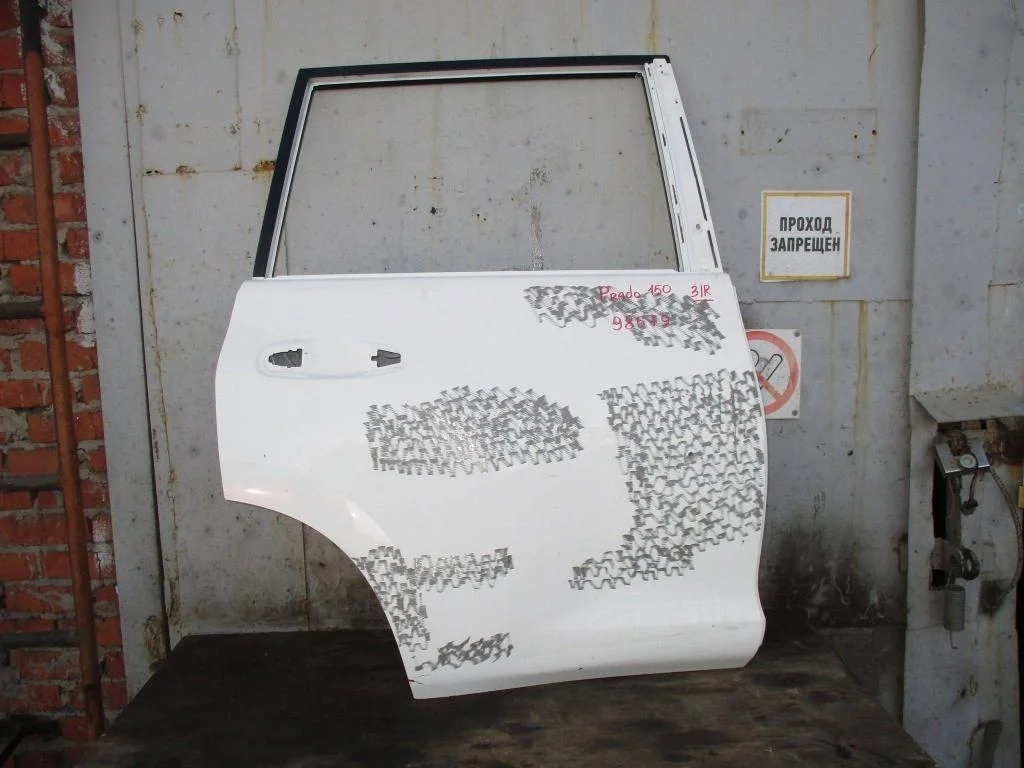 Дверь задняя правая Toyota Land Cruiser Prado J150