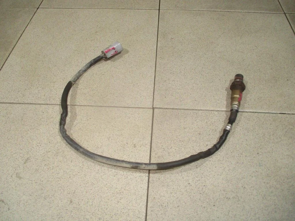 Датчик кислородный Suzuki SX4 2012