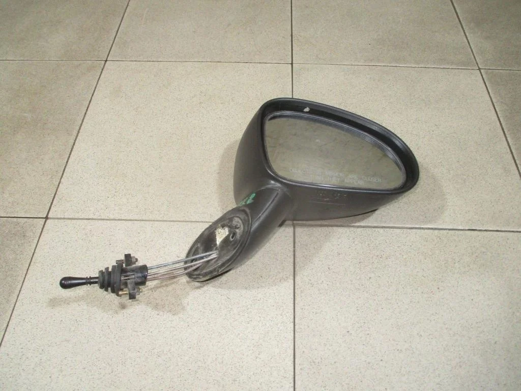 Зеркало правое механическое Chevrolet Spark 2005 M200, M250