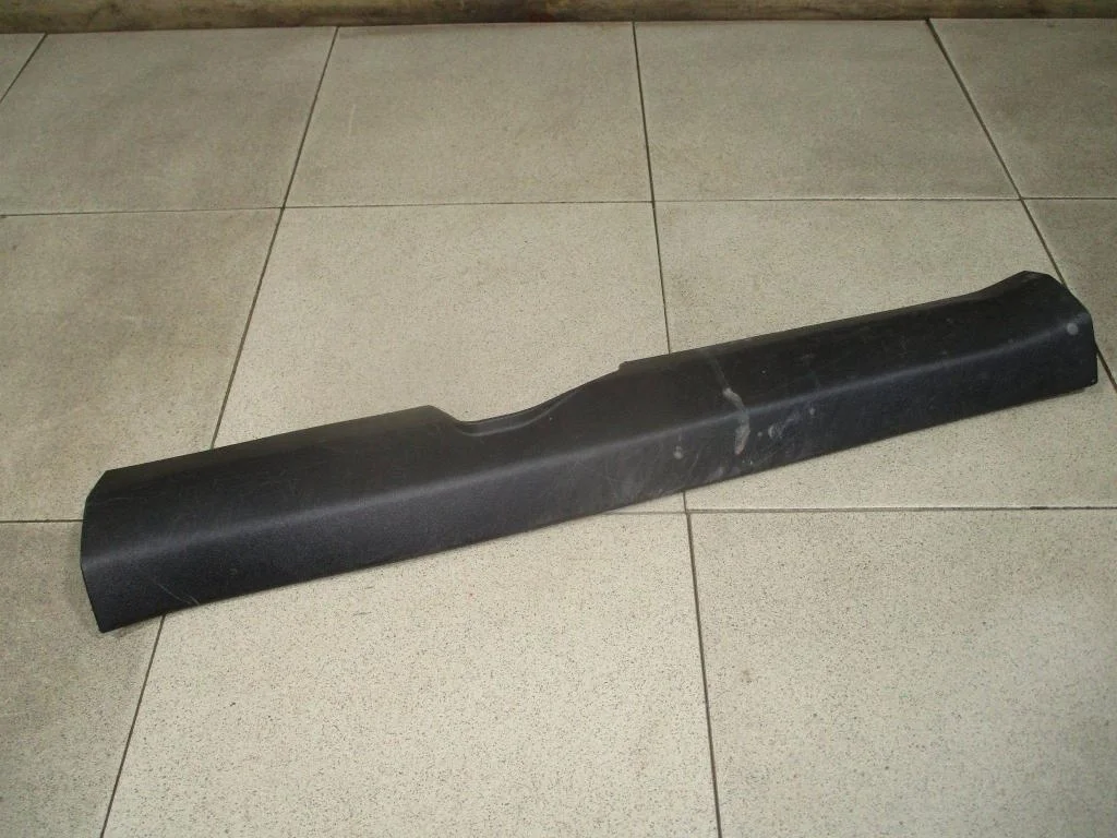 Накладка порога внутренняя Mitsubishi Galant 9 2007 DJ, DM