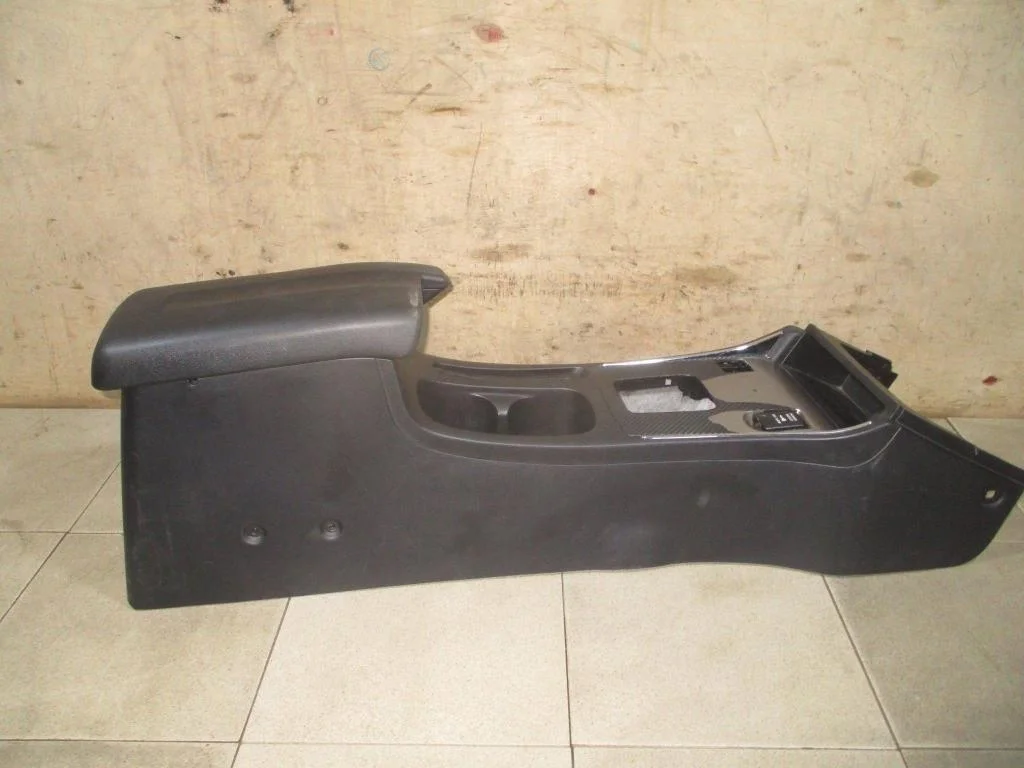 Консоль Mitsubishi Galant 9 2007 DJ, DM