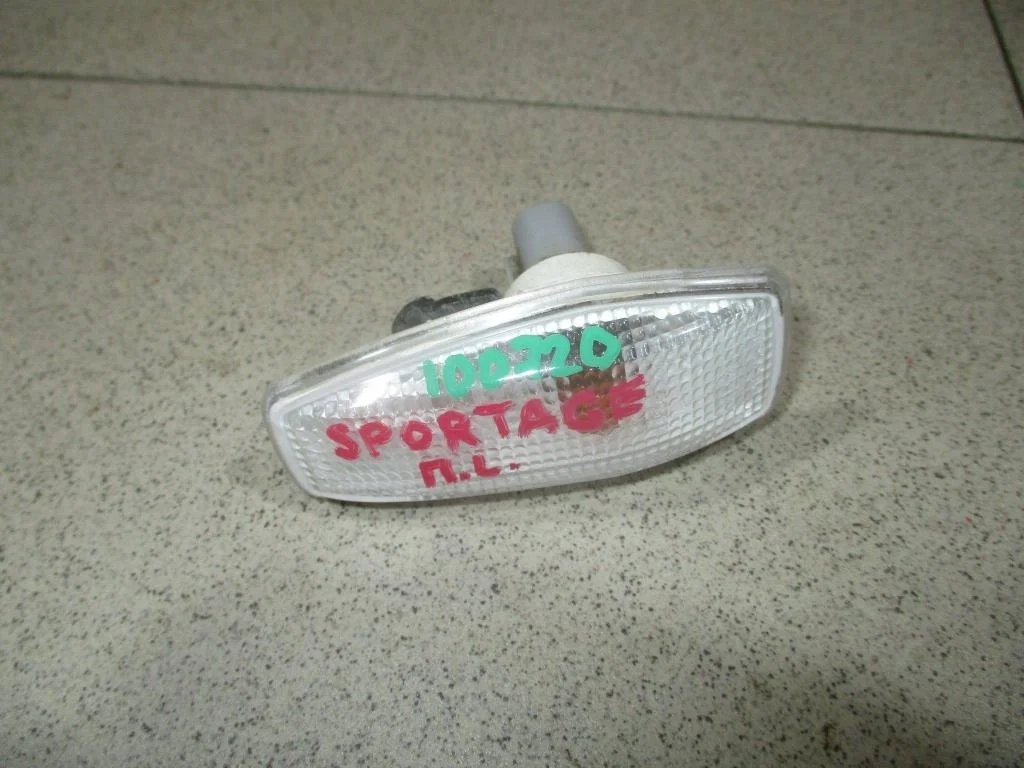 Повторитель на крыло Kia Sportage 2 2007 KM