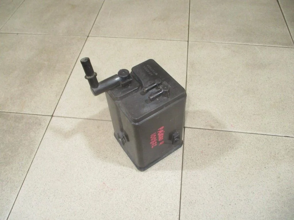 Абсорбер фильтр угольный Mitsubishi Pajero 4 2008 V80, V90