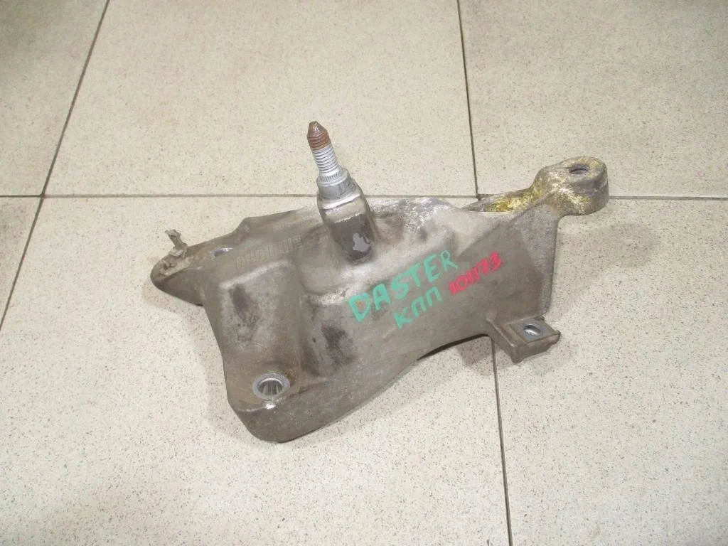 Кронштейн кпп левый Renault Duster 1