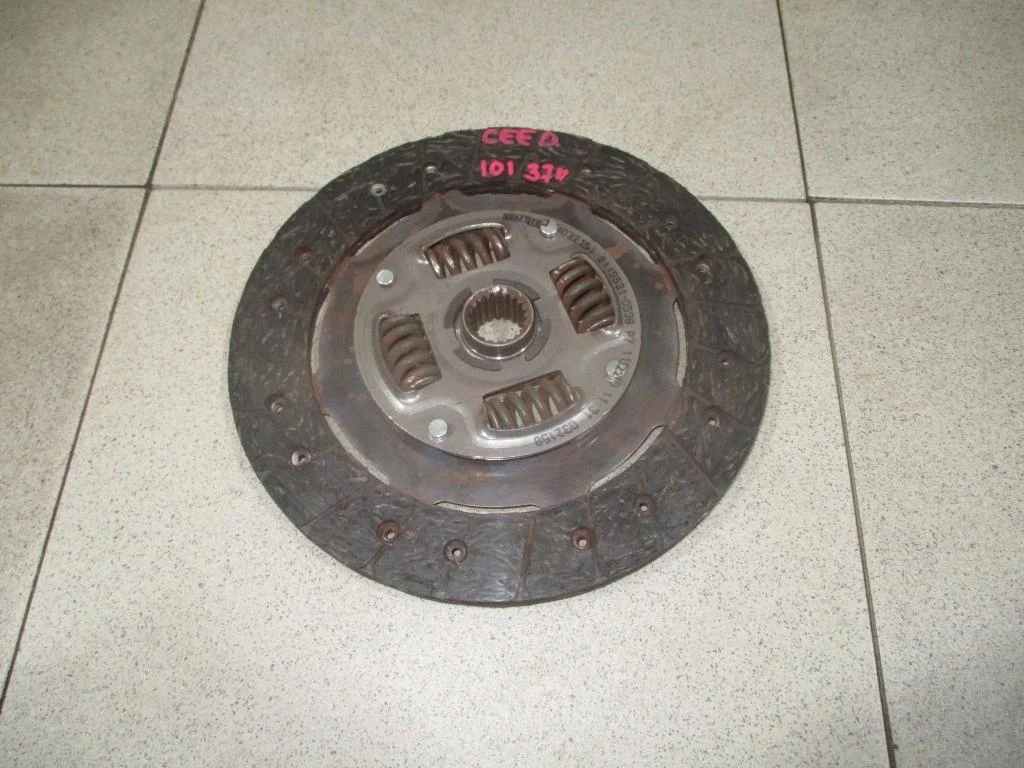 Диск сцепления Kia Ceed 1 2007