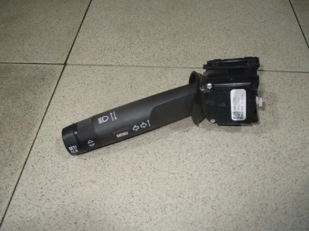 Переключатель поворотов подрулевой Chevrolet Cruze J300