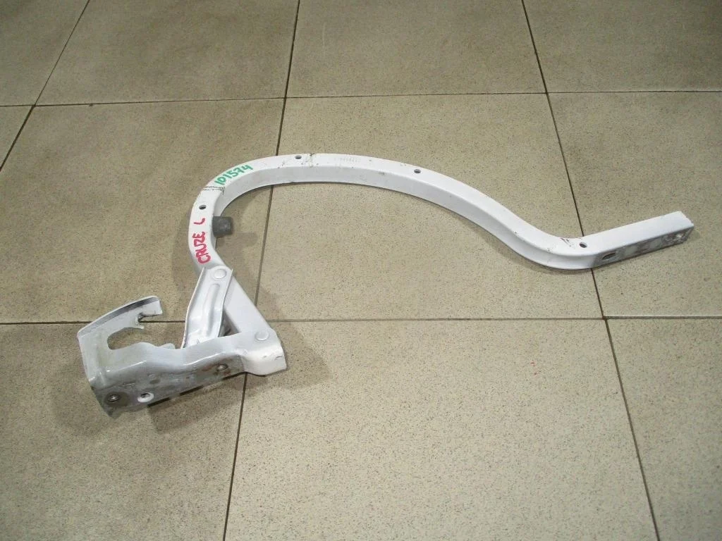 Петля крышки багажника Chevrolet Cruze J300