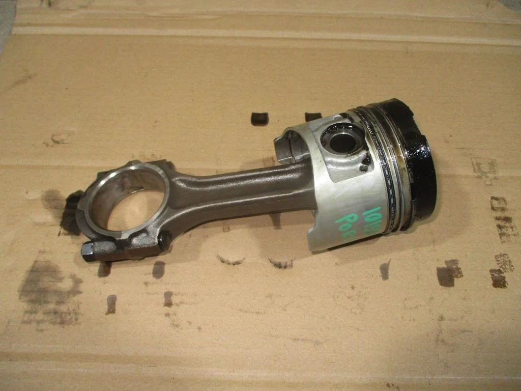Поршень с шатуном Hyundai Porter 2007 AU