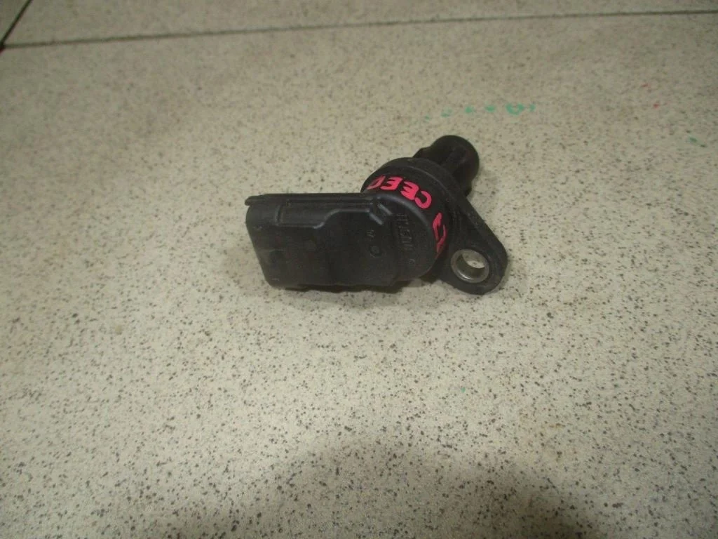 Датчик положения распредвала Kia Ceed 1 2007