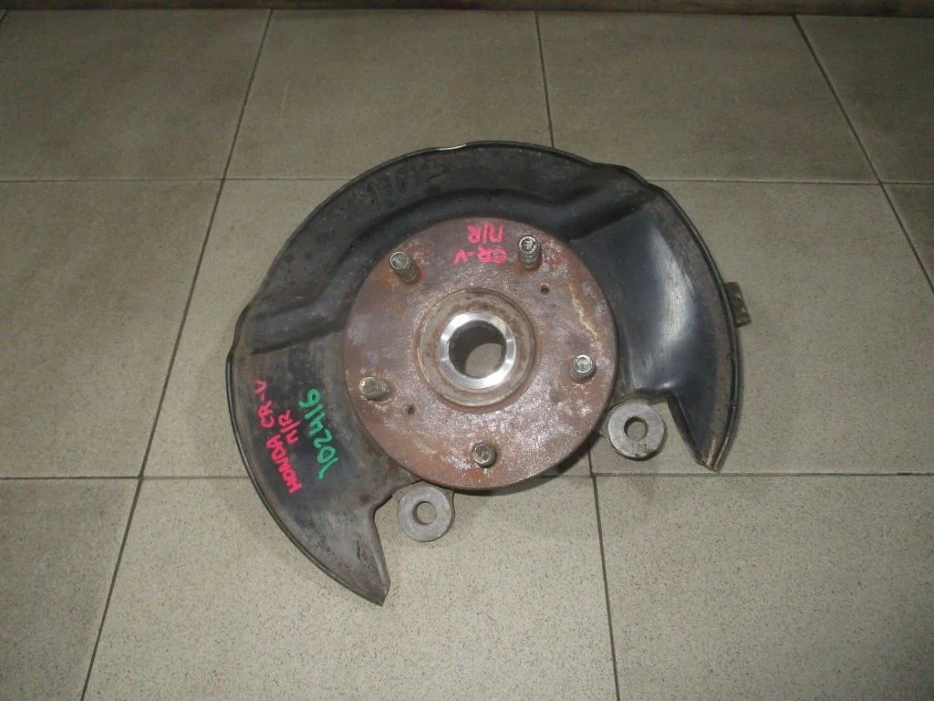 Кулак поворотный передний правый Honda CR-V 3 2008 RE