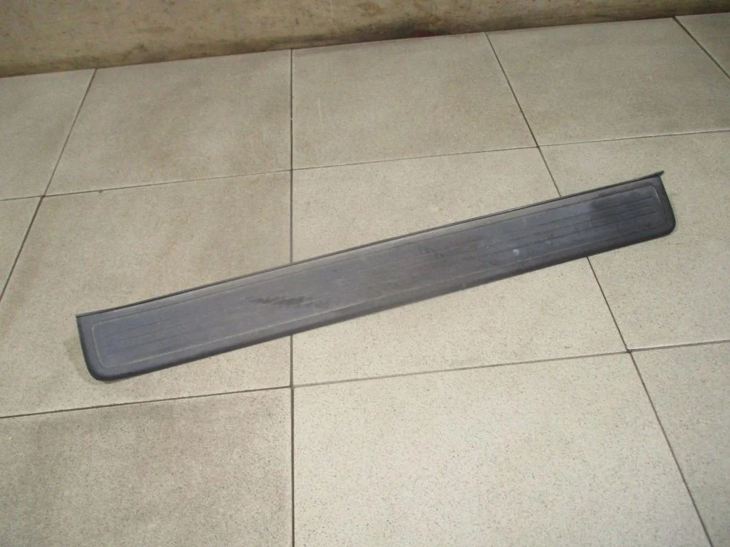 Накладка порога внутренняя Honda CR-V 3 2008 RE