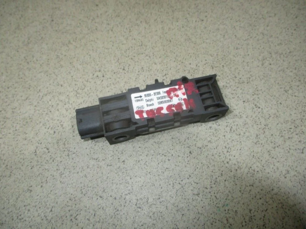 Датчик air bag Hyundai Tucson 1 JM
