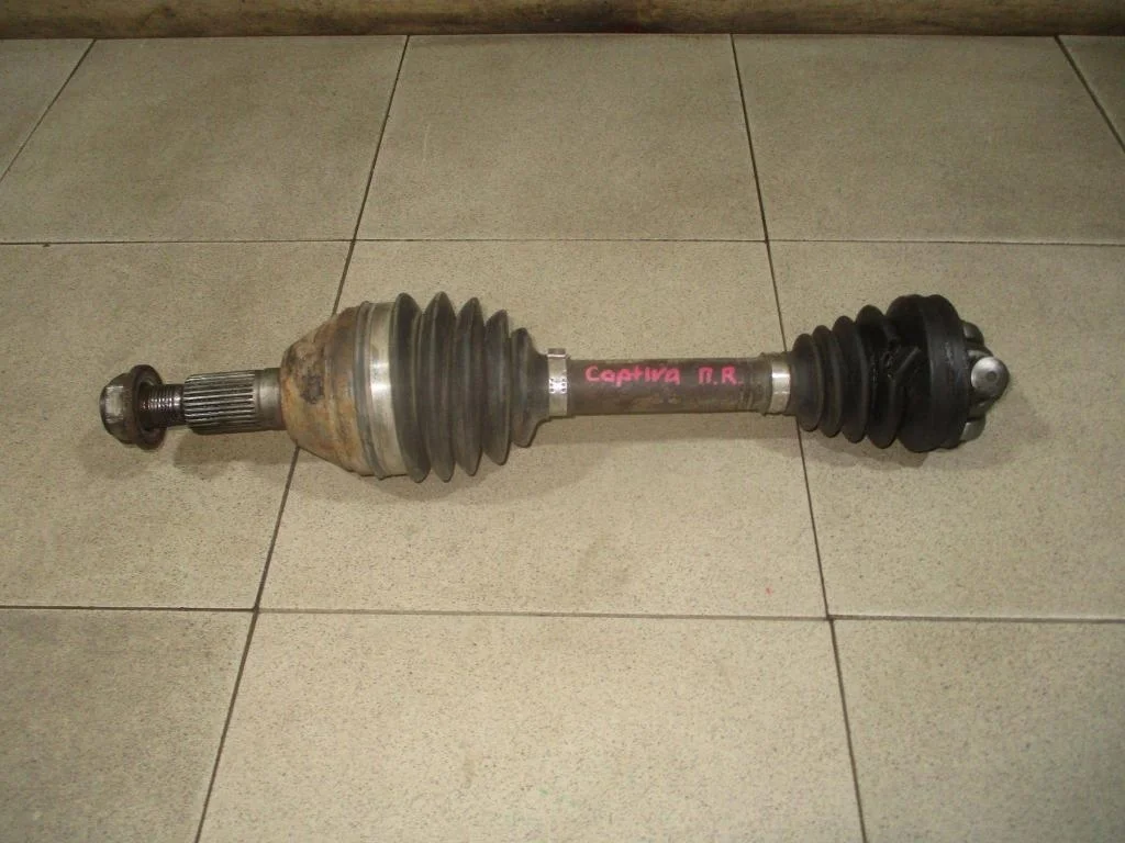 Полуось передняя правая Chevrolet Captiva 2007 C100