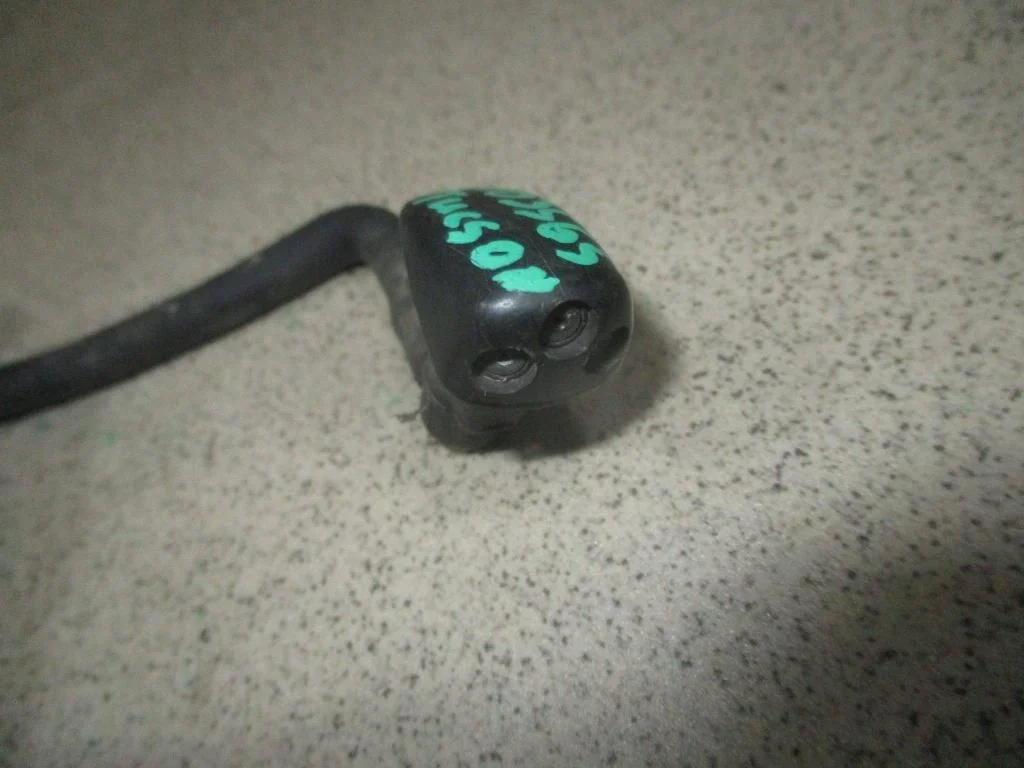 Форсунка омывателя лобового стекла Hyundai Tucson 1 JM