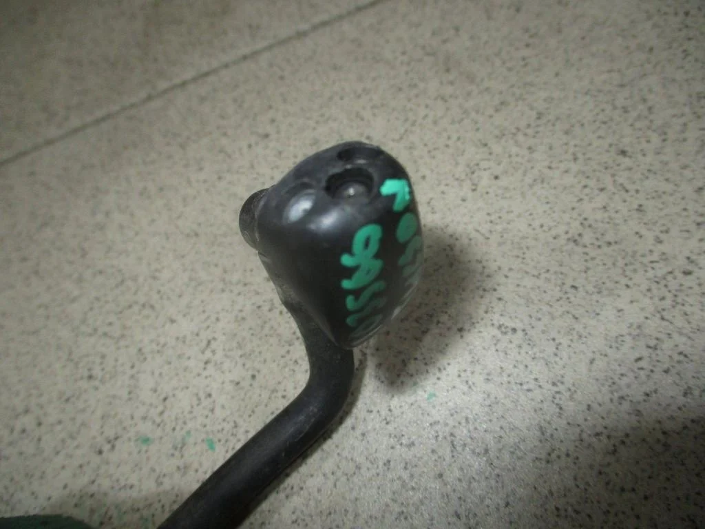 Форсунка омывателя лобового стекла Hyundai Tucson 1 JM