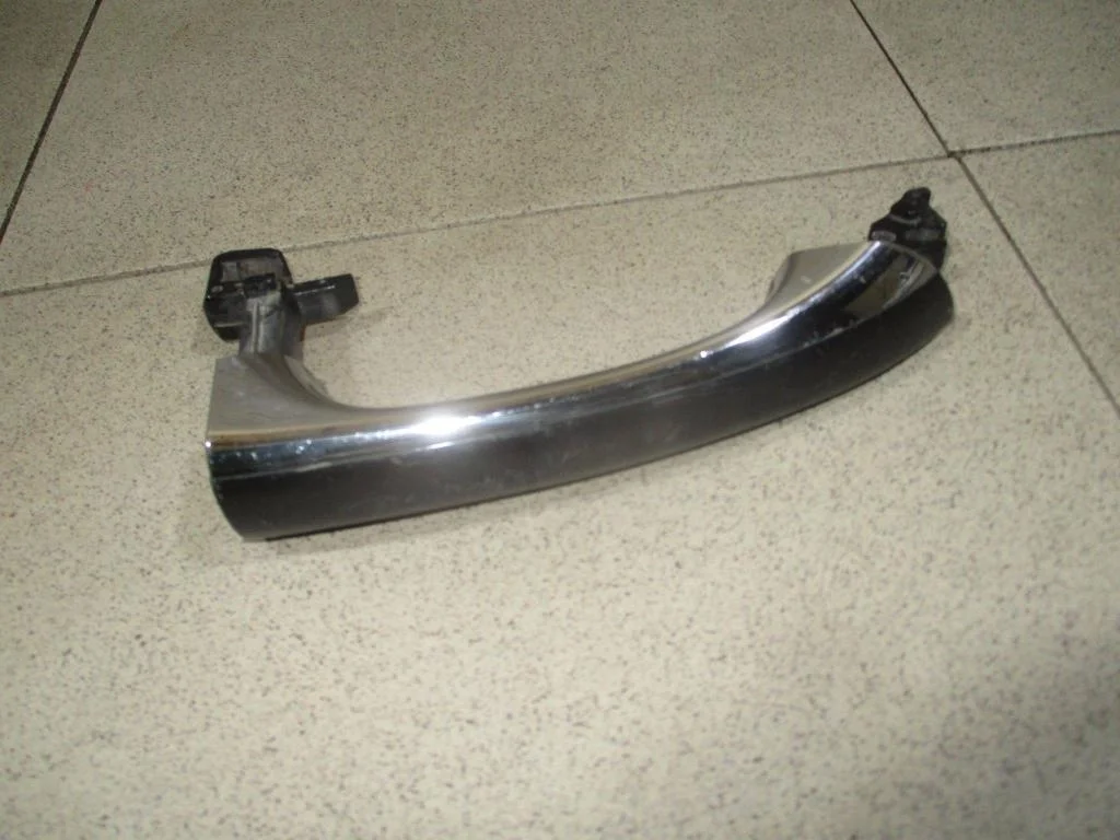 Ручка двери задней наружная правая Mercedes-Benz -Class W211