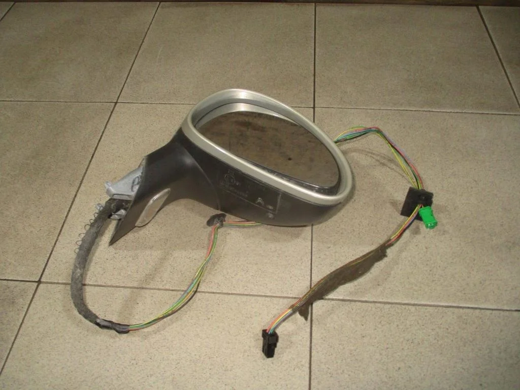 Зеркало правое электрическое Citroen C4 2007 LC