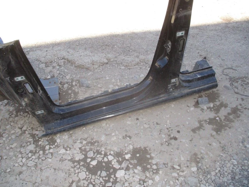 Порог со стойкой левый Volkswagen Polo 5