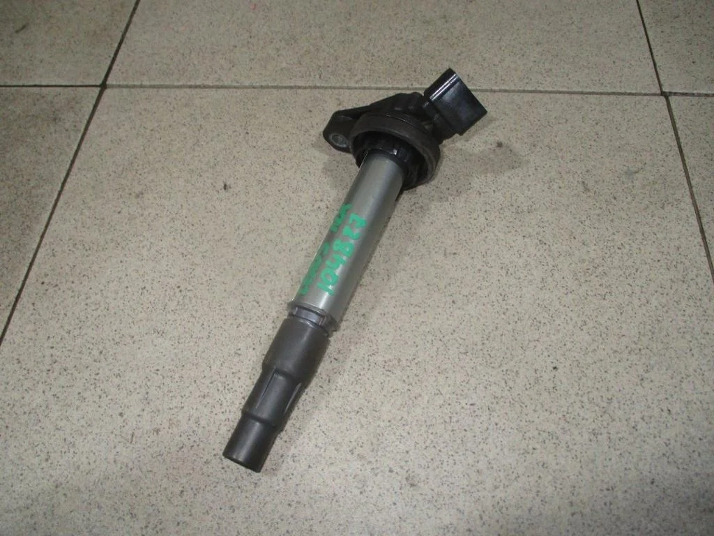 Катушка зажигания Lexus NX200t 2015 AZ10