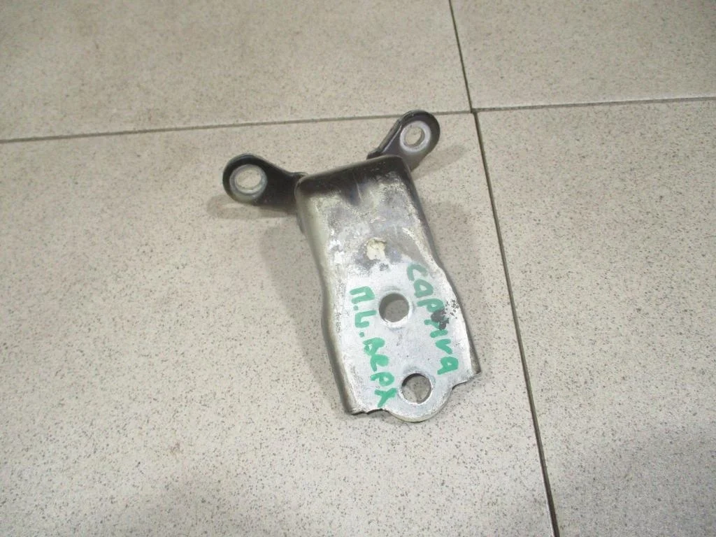 Петля двери передней Chevrolet Captiva C100