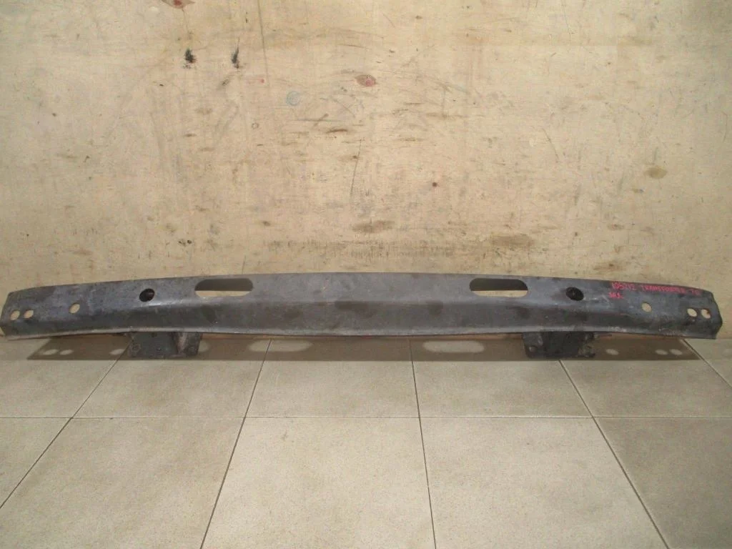 Усилитель заднего бампера Volkswagen Transporter T5