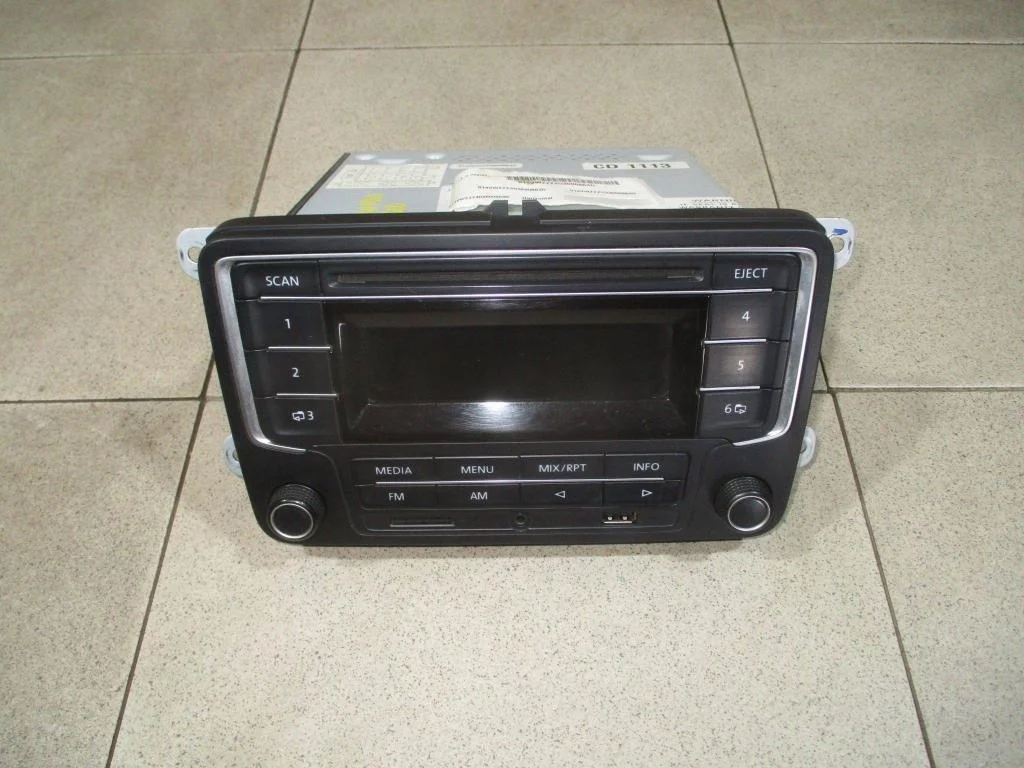 Магнитола Volkswagen Polo 5