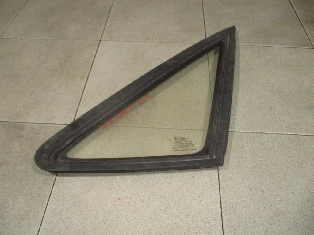 Стекло кузовное глухое правое Daewoo Nexia N100, N150