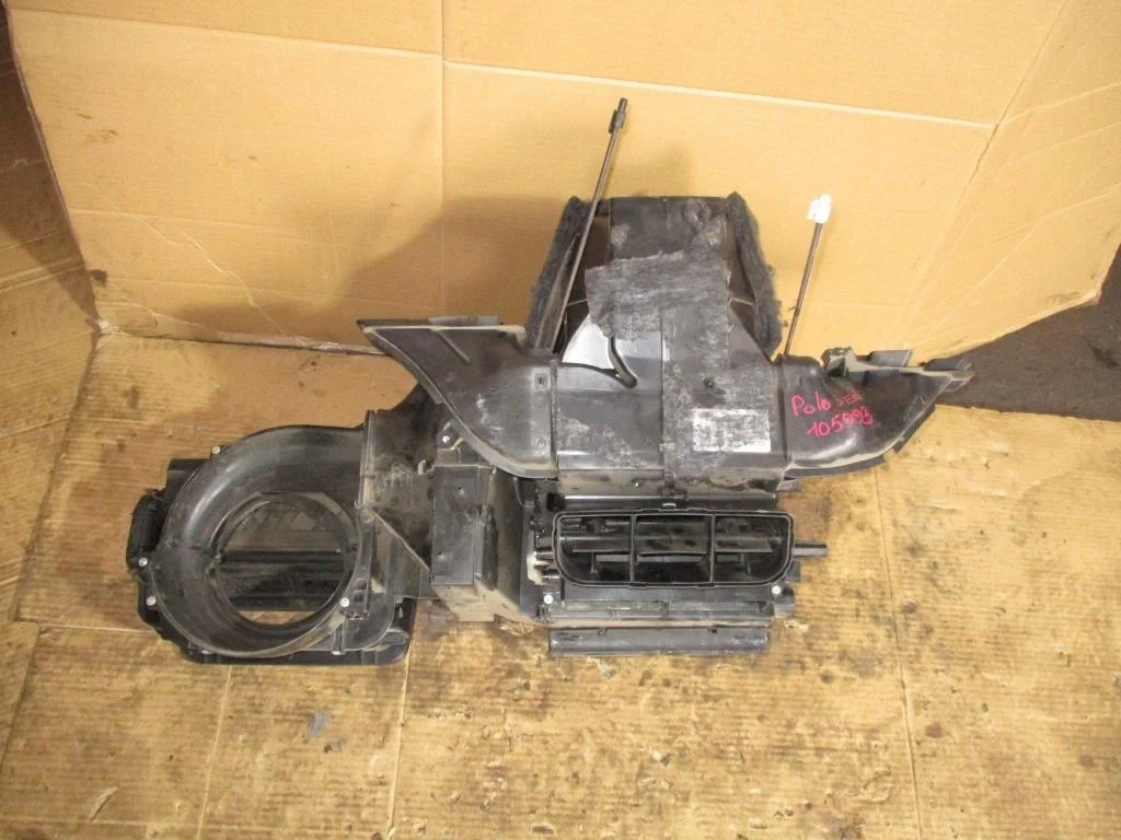 Корпус отопителя Volkswagen Polo 5