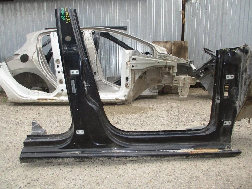 Порог со стойкой правый Volkswagen Polo 5