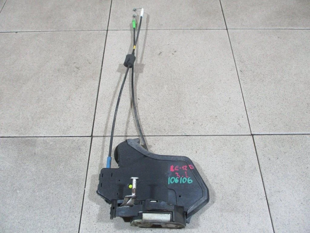 Замок двери задней левой Toyota Land Cruiser Prado J120