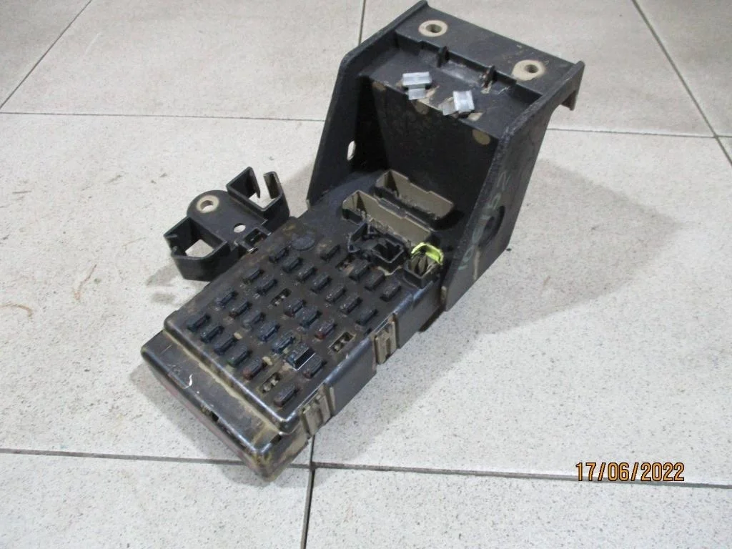 Блок предохранителей Subaru Forester 2011 S12, SH