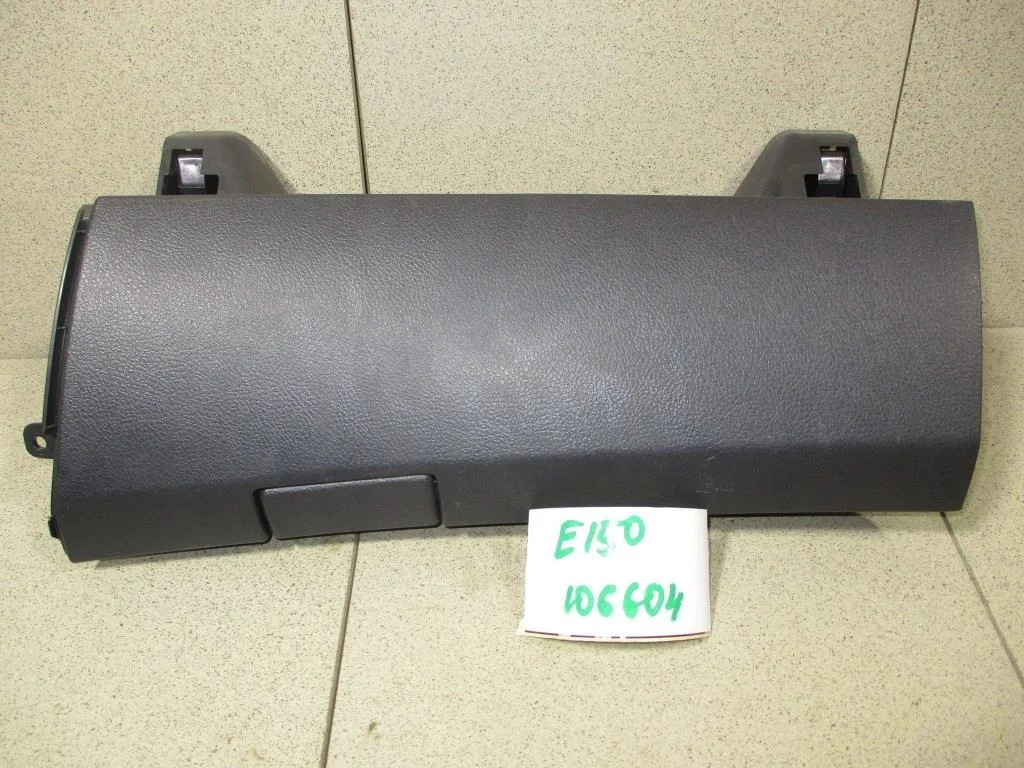 Бардачок Toyota Corolla E150